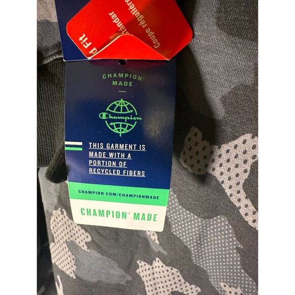 Champion Men's Camo Crewneck Sweatshirt Wolf Logo Pullover, Size L, NWT - Picture 10 of 10